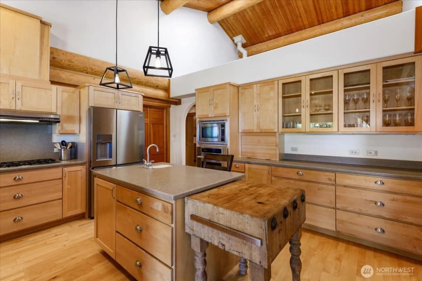 Property photo for 11724 Hummingbird Lane, Anacortes photo 17