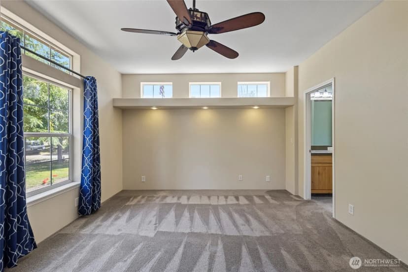 Property photo for 6948 Howell Lane, Sedro Woolley photo 12