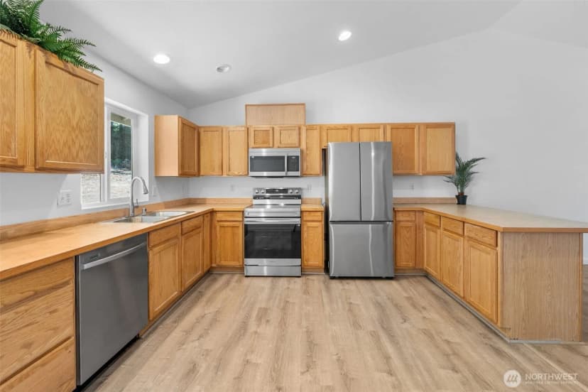 Property photo for 2308 194th Avenue Sw, Lakebay photo 8