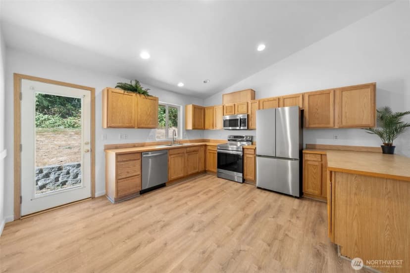 Property photo for 2308 194th Avenue Sw, Lakebay photo 7
