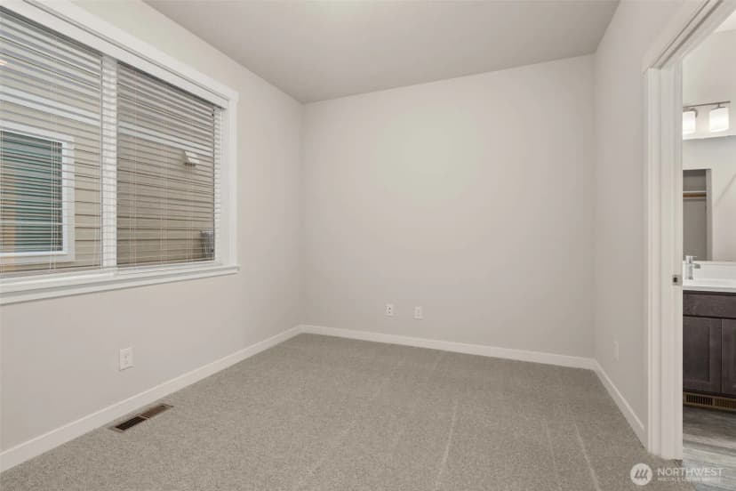 Property photo for 1421 89th Avenue Se, Tumwater photo 13