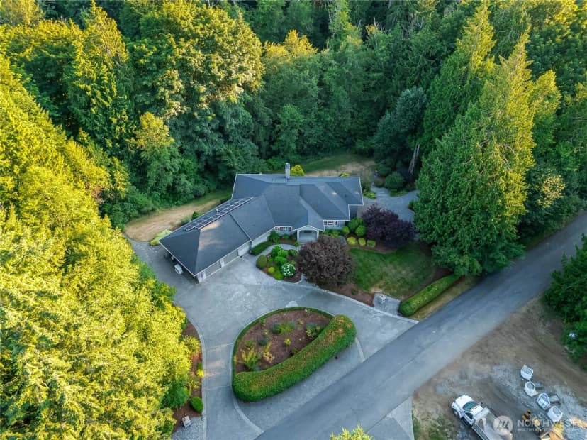 Property photo for 21223 Se 215th Street, Maple Valley photo 39