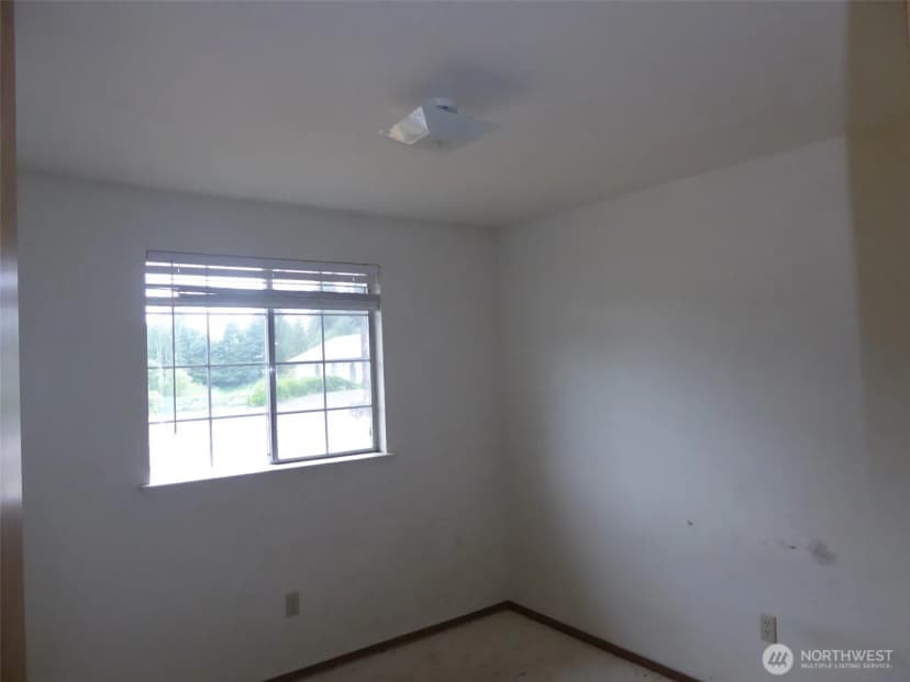 Property photo for 11931 51st Avenue Ne, Marysville photo 12
