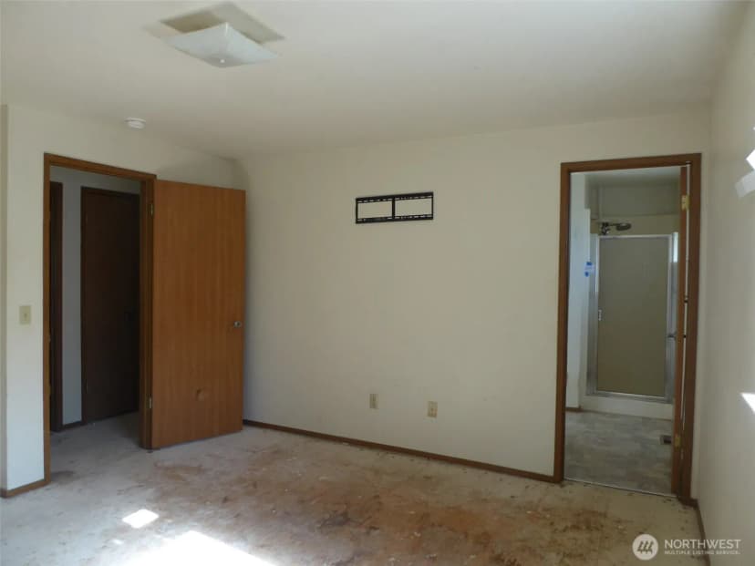Property photo for 11931 51st Avenue Ne, Marysville photo 10