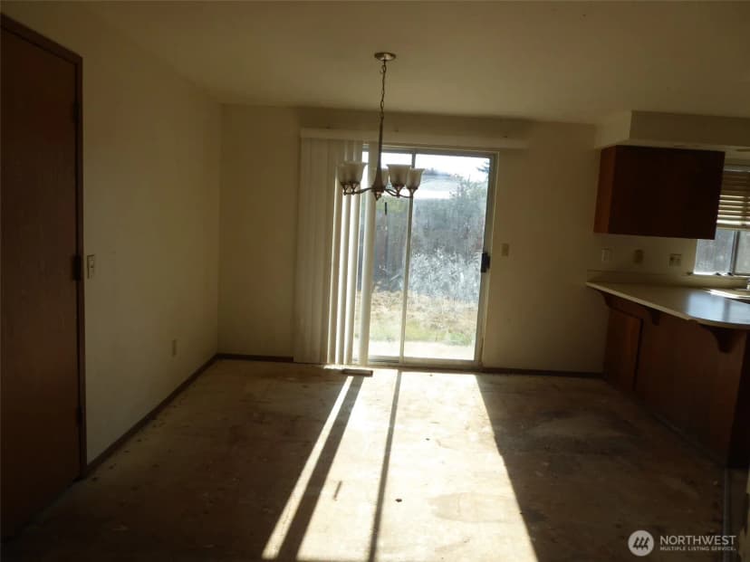 Property photo for 11931 51st Avenue Ne, Marysville photo 7