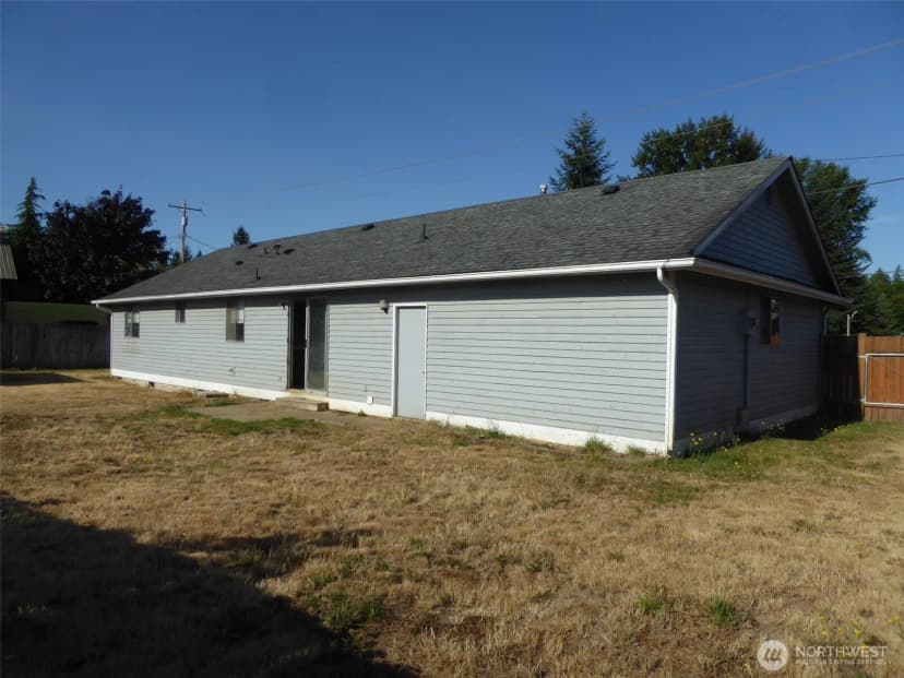 Property photo for 11931 51st Avenue Ne, Marysville photo 17