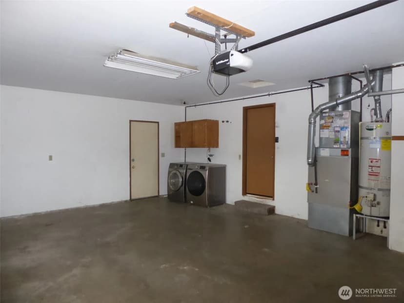 Property photo for 11931 51st Avenue Ne, Marysville photo 15