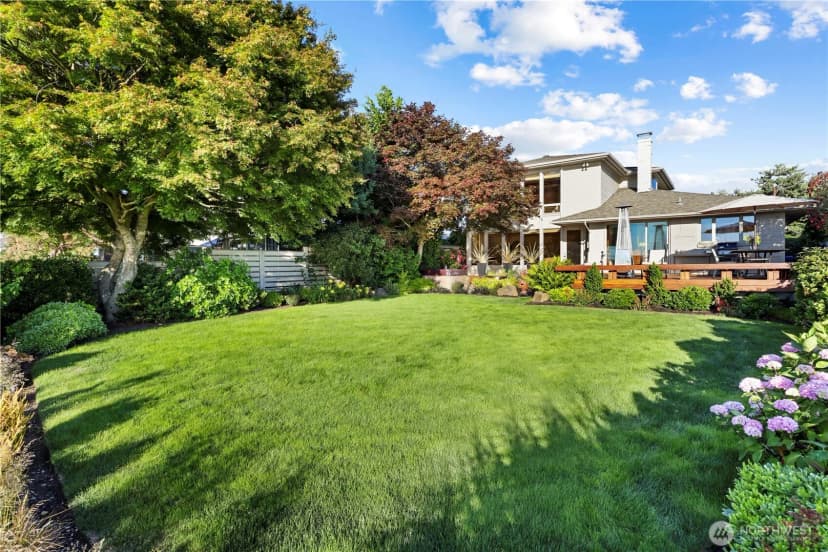 Property photo for 2171 Sunset Avenue Sw, Seattle photo 24