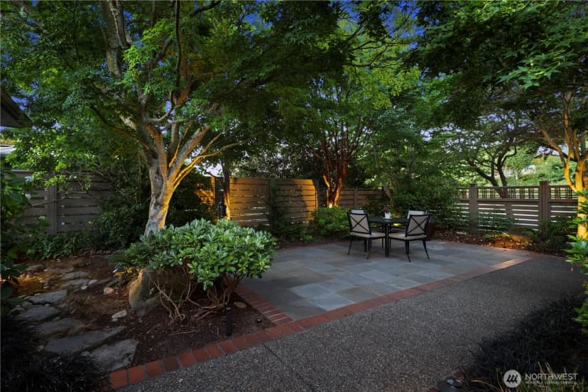 Property photo for 2171 Sunset Avenue Sw, Seattle photo 7