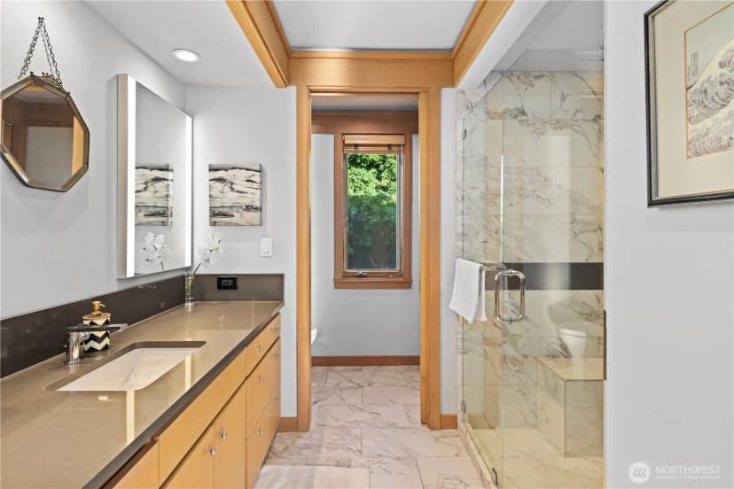 Property photo for 2171 Sunset Avenue Sw, Seattle photo 35