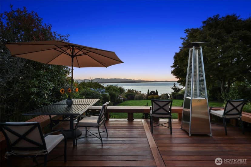 Property photo for 2171 Sunset Avenue Sw, Seattle