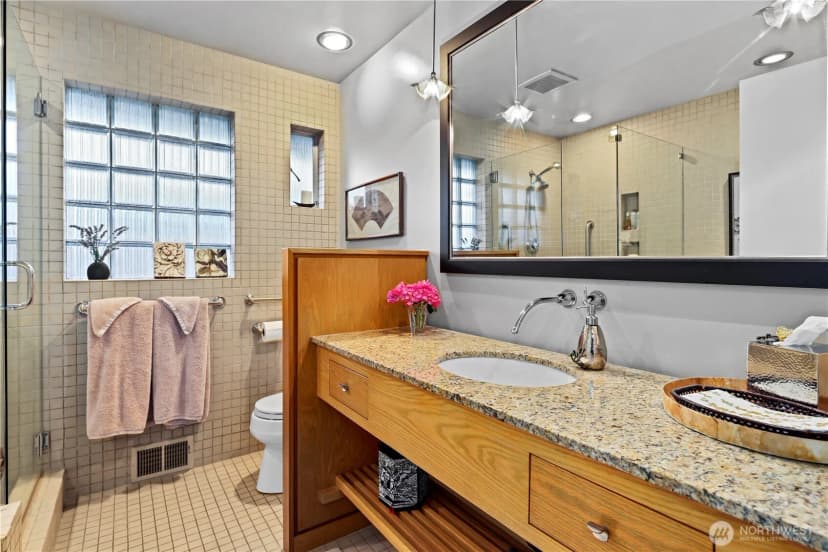 Property photo for 2171 Sunset Avenue Sw, Seattle photo 28