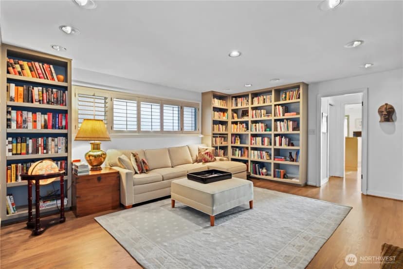 Property photo for 2171 Sunset Avenue Sw, Seattle photo 30
