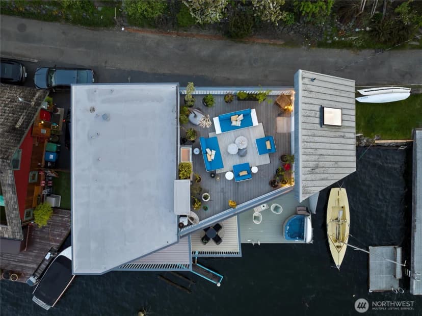 Property photo for 14080 Riviera Place Ne, Seattle photo 35