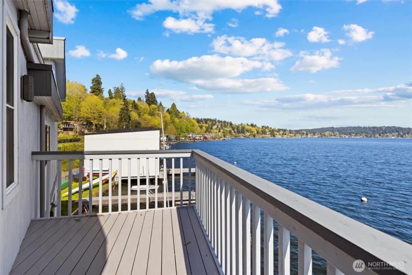 Property photo for 14080 Riviera Place Ne, Seattle photo 18