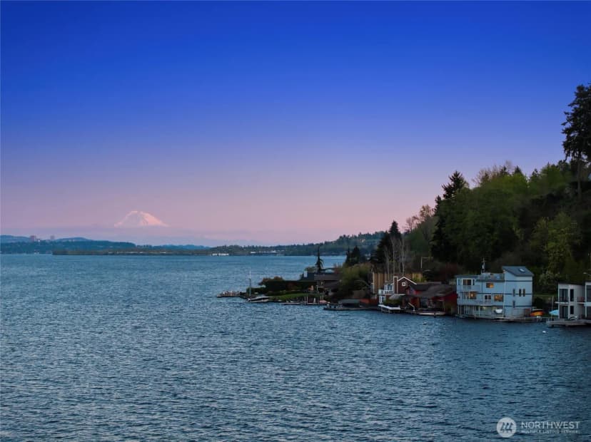 Property photo for 14080 Riviera Place Ne, Seattle photo 39
