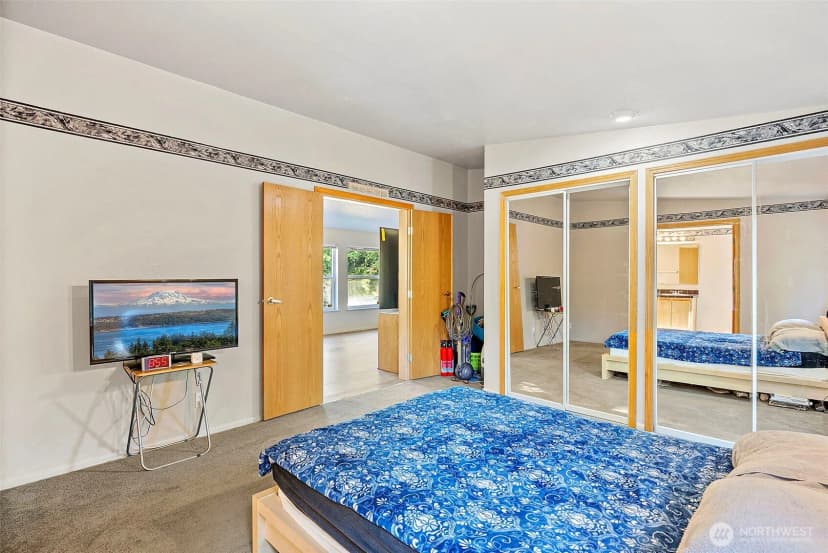 Property photo for 11905 Triviere Trail Se, Port Orchard photo 24
