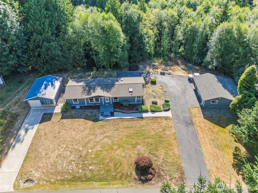 Property photo for 11905 Triviere Trail Se, Port Orchard