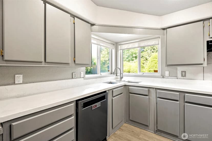 Property photo for 11905 Triviere Trail Se, Port Orchard photo 13