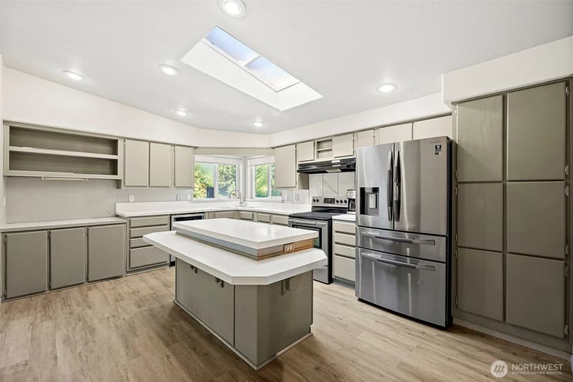 Property photo for 11905 Triviere Trail Se, Port Orchard photo 9