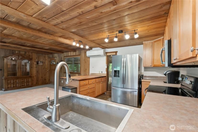 Property photo for 41371 N Shore Lane, Concrete photo 9