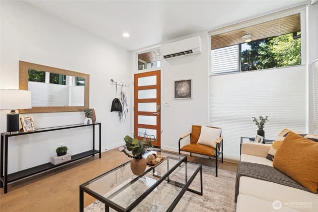 Property photo for 1742 12th Avenue S #a, Seattle photo 5
