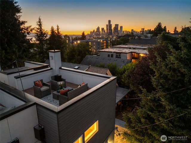Property photo for 1742 12th Avenue S #a, Seattle