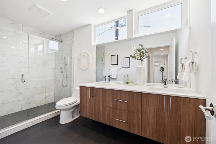 Property photo for 1742 12th Avenue S #a, Seattle photo 12