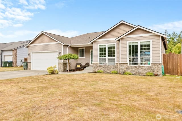 Property photo for 818 Madeline Street, Port Angeles photo 2