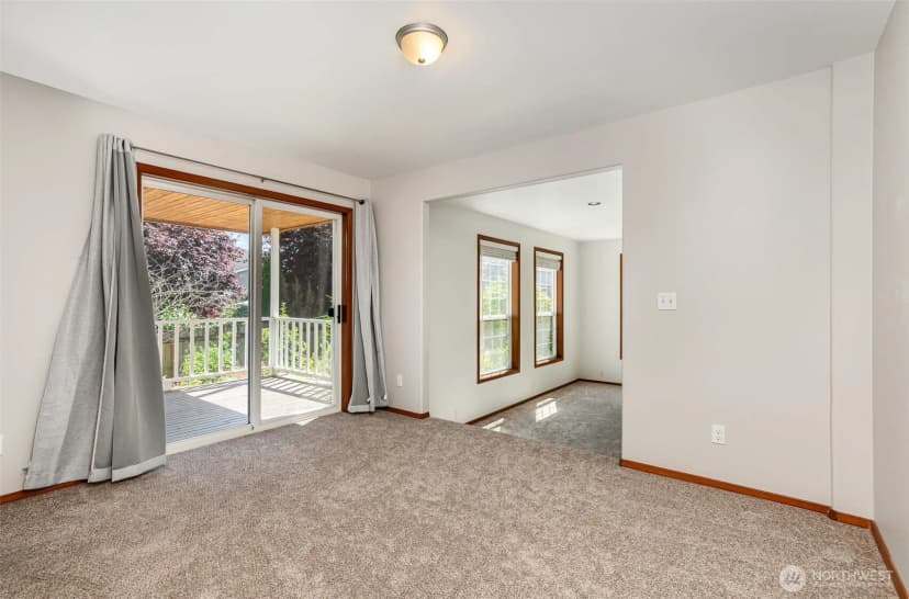 Property photo for 8516 83rd Street Ne, Marysville photo 13