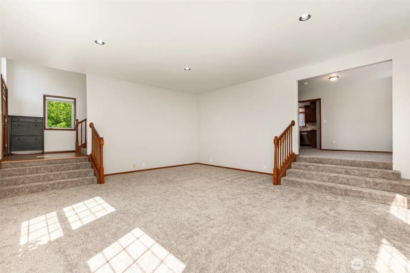 Property photo for 8516 83rd Street Ne, Marysville photo 7