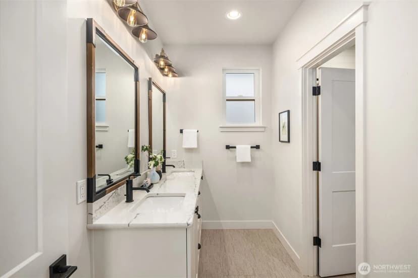 Property photo for 8841 Dibble Avenue Nw, Seattle photo 23
