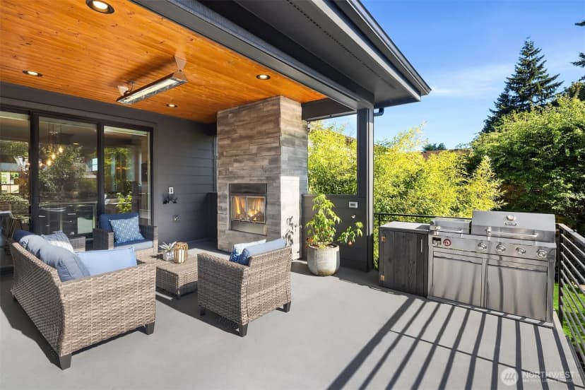 Property photo for 8841 Dibble Avenue Nw, Seattle photo 30
