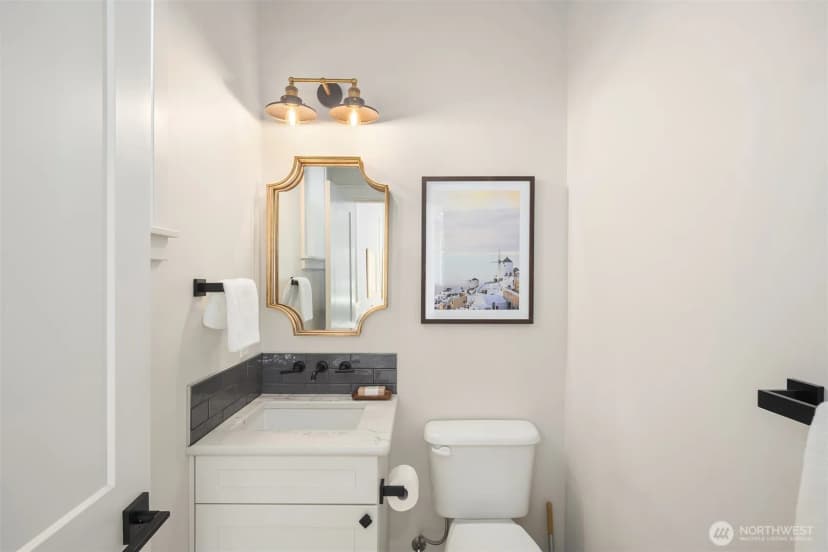 Property photo for 8841 Dibble Avenue Nw, Seattle photo 15