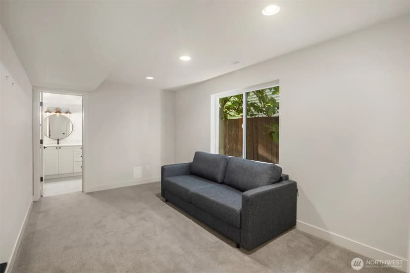 Property photo for 8841 Dibble Avenue Nw, Seattle photo 27