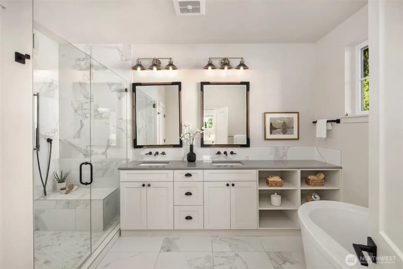 Property photo for 8841 Dibble Avenue Nw, Seattle photo 18