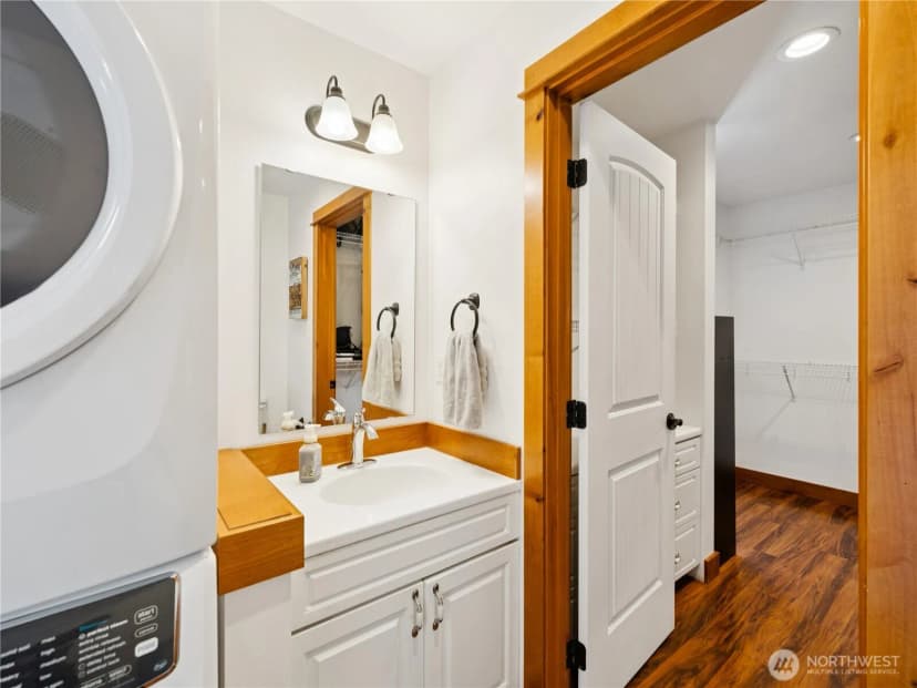 Property photo for 3306 M Avenue, Anacortes photo 21