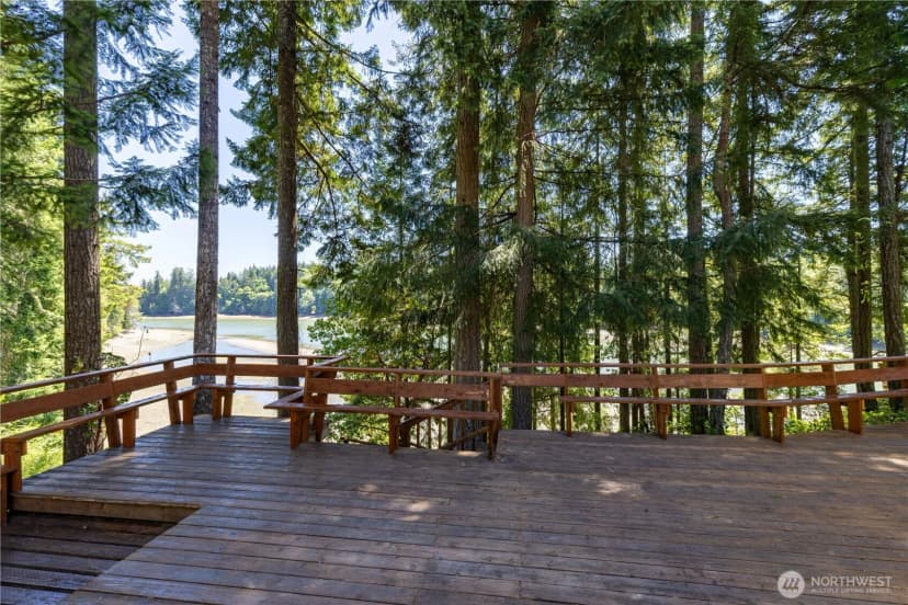 Property photo for 121 Se Emerald Drive, Shelton photo 36