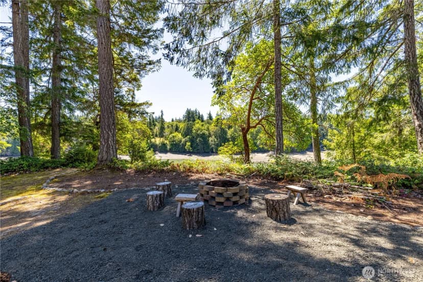 Property photo for 121 Se Emerald Drive, Shelton photo 35