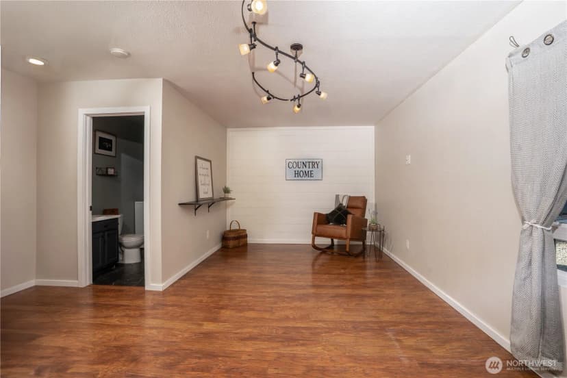Property photo for 7809 292nd Street S, Roy photo 12