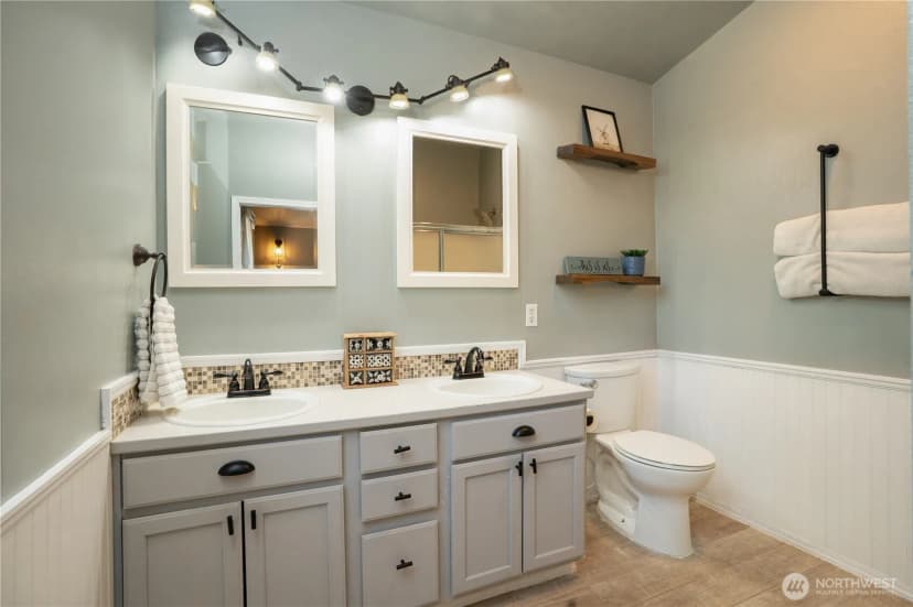 Property photo for 7809 292nd Street S, Roy photo 17