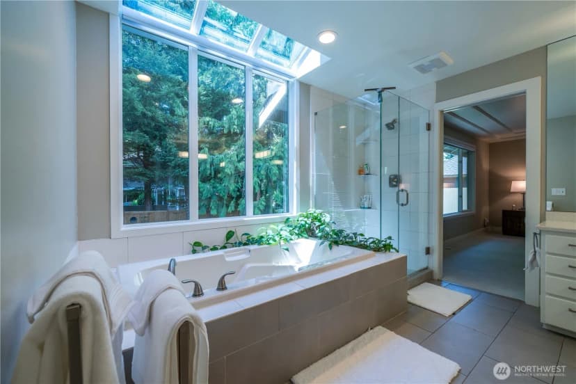 Property photo for 3013 224th Avenue Ne, Sammamish photo 29