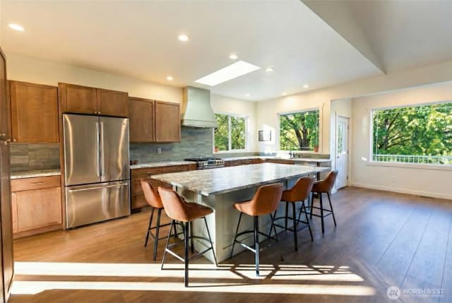 Property photo for 6223 Ebbert Drive Se, Port Orchard photo 3