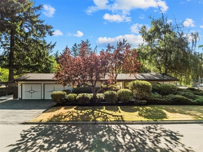 Property photo for 8230 215th Street Sw, Edmonds photo 28