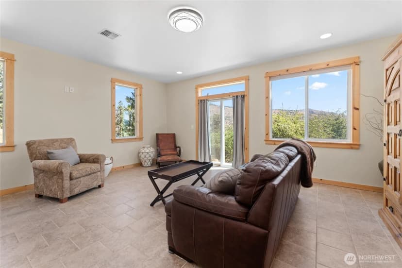 Property photo for 14522 Morning Sun Drive, Chelan photo 34