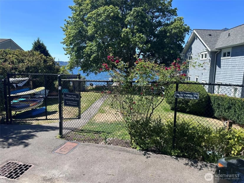Property photo for 941 20th Place W, Kirkland photo 38