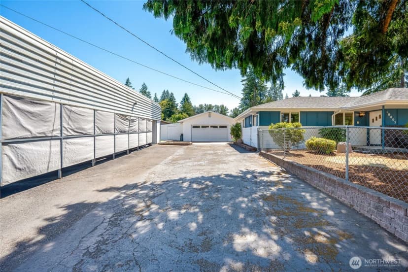 Property photo for 18805 Se 168th Street, Renton photo 37