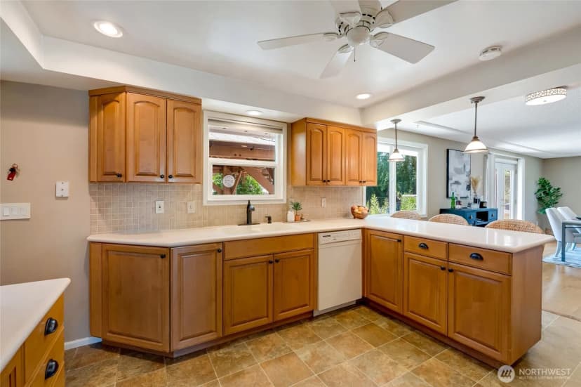 Property photo for 18805 Se 168th Street, Renton photo 6