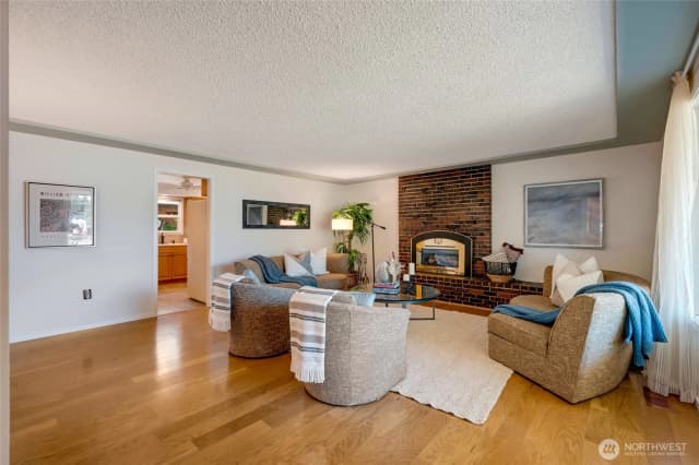 Property photo for 18805 Se 168th Street, Renton photo 3