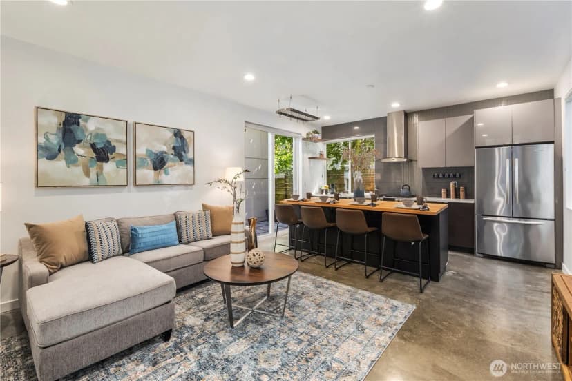 Property photo for 1804 25th Avenue #a, Seattle photo 3